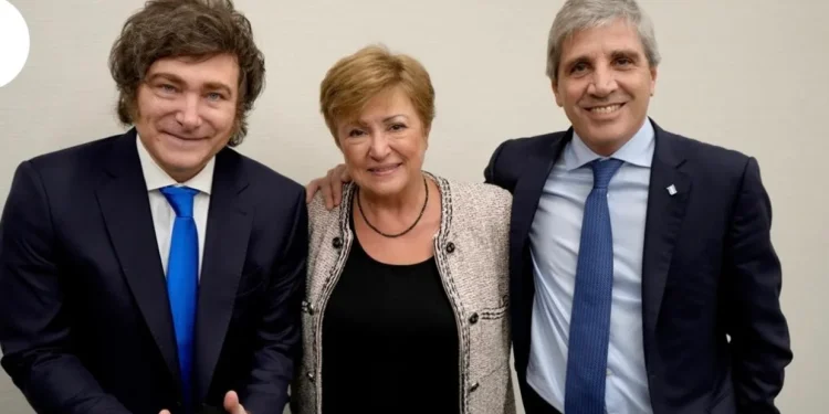 Freno a la reactivación: el FMI recortó las proyecciones de crecimiento para la Argentina en 2026 y 2027