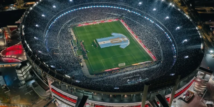 Fuerte cruce tras el adiós a Messi: River desmintió a la productora de la AFA y denunció imprevisión técnica y falta de camarines en el Monumental