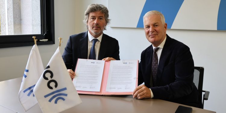 Argentina y la Cámara de Comercio Internacional firmaron un acuerdo clave en París para blindar inversiones bajo el RIGI