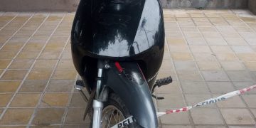 Operativo en el microcentro: interceptaron a un conocido delincuente con una moto de tambor violentado y sin documentación
