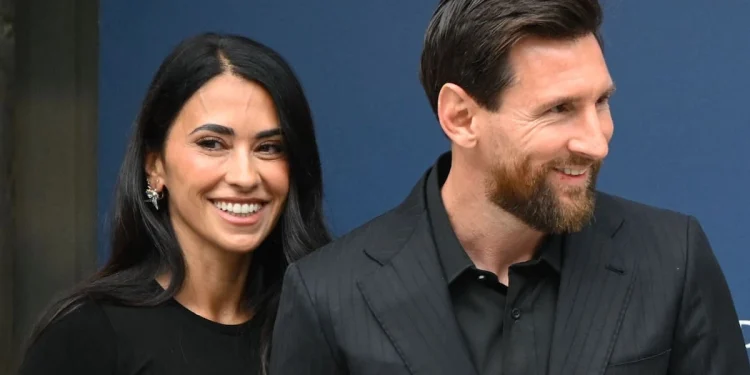 Elegancia total black en España: Lionel Messi y Antonela Roccuzzo revolucionaron Oviedo tras su llegada para los Premios Princesa de Asturias 2026
