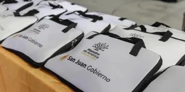 El Gobierno de San Juan combate el tráfico de computadoras de alumnos y docentes con bloqueos remotos y denuncias judiciales