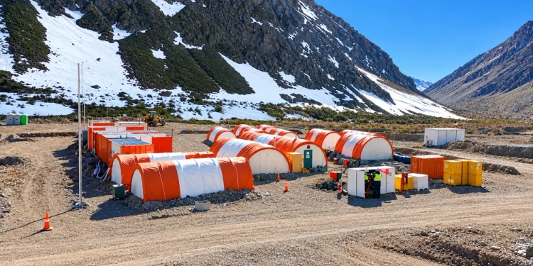 Fin al parate invernal en la cordillera: Los Azules reactivó el campamento Candadito y retoma las obras clave para la futura mina de cobre
