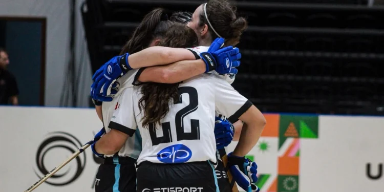 Imparables en Asunción: Las Águilas golearon 6 a 0 a Francia con triplete de Adriana Soto y lideran su grupo en el Mundial