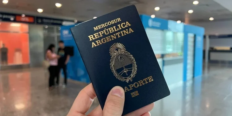 El Gobierno lanzó el programa para otorgar la ciudadanía argentina por inversión: exigirá desembolsos desde USD 350.000 y exhaustivos controles de origen de fondos