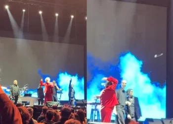 Furia en el escenario: Fito Páez frenó su show en Mar del Plata y cruzó duramente al personal de seguridad