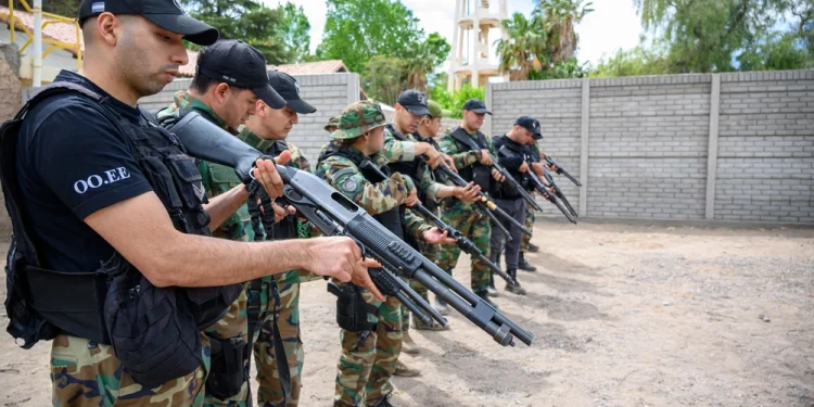 El Servicio Penitenciario Provincial fortalece el entrenamiento táctico y de tiro de sus grupos de élite