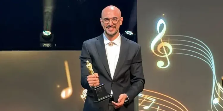 Histórica noche de los Martín Fierro de la Música 2026: Abel Pintos se alzó con el Oro y María Becerra fue la gran ganadora