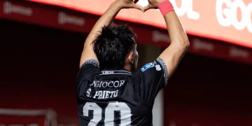 Argentinos Juniors venció a la Lepra mendocina, sacó pasaje a octavos y alcanzó a Boca en la cima de la tabla anual