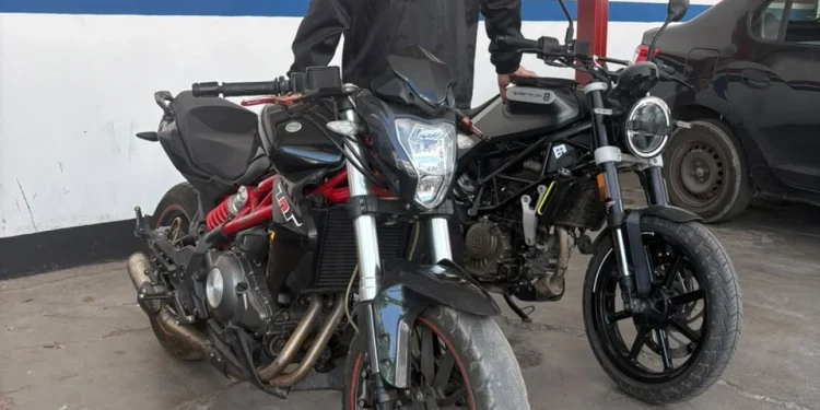 Investigaban venta ilegal y secuestraron dos motos de alta gama: una tenía pedido de captura en Mendoza y la otra numeración limada