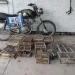 Golpe al tráfico de fauna y recuperación de rodado robado: allanaron una vivienda en Angaco, rescataron aves enjauladas y detuvieron a un sujeto