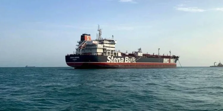 Alerta en los mercados globales: el petróleo quebró la barrera de los US$100 por la tensión entre Estados Unidos e Irán y la paralización en el Golfo de México