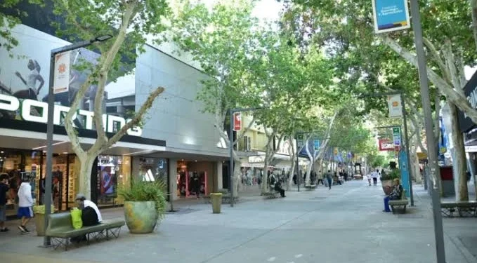 Alarma en el centro sanjuanino: el paro de colectivos de 48 horas provocó una caída de hasta el 70% en las ventas comerciales