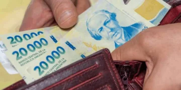 Golpe al presupuesto familiar en noviembre: confirman aumentos en alquileres, telefonía e internet y medicina prepaga