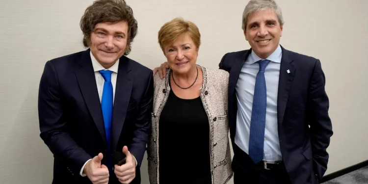 El FMI elogió el rumbo económico y Georgieva aseguró que Argentina podría cancelar su deuda antes de 2034