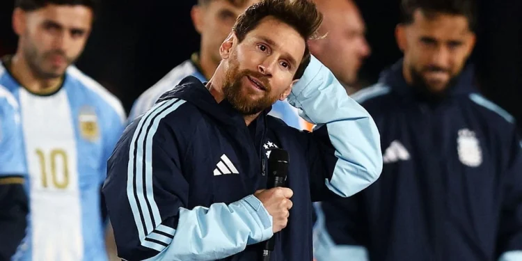 El emotivo adiós de Lionel Messi: la AFA le dio la bienvenida a su nuevo rol como hincha de la Albiceleste