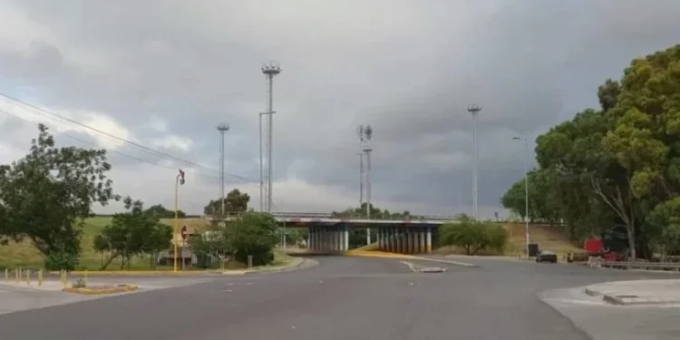 Domingo fresco en San Juan: anuncian viento del sur y probabilidad de chaparrones aislados hacia la tarde