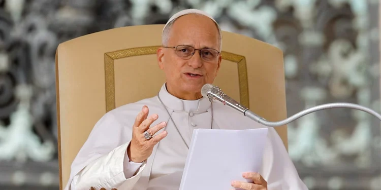 La UBA distinguió con el título de Doctor Honoris Causa al papa León XIV antes de su llegada al país