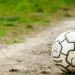 Tragedia en El Encón: un futbolista de 53 años se descompensó en pleno partido y murió de un infarto