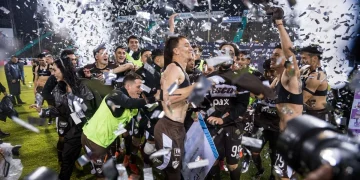 Hazaña calamar en Salta: Platense venció por penales a Atlético Tucumán y se clasificó a la final de la Copa Argentina