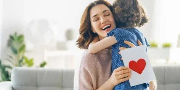 ¿Por qué en octubre?: la historia detrás del Día de la Madre en Argentina y el motivo por el cual no se festeja en mayo como en el resto del mundo