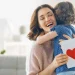 ¿Por qué en octubre?: la historia detrás del Día de la Madre en Argentina y el motivo por el cual no se festeja en mayo como en el resto del mundo