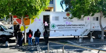 Gran convocatoria: extienden hasta el 29 de octubre la campaña de mamografías y controles integrales en la Plaza del Bicentenario